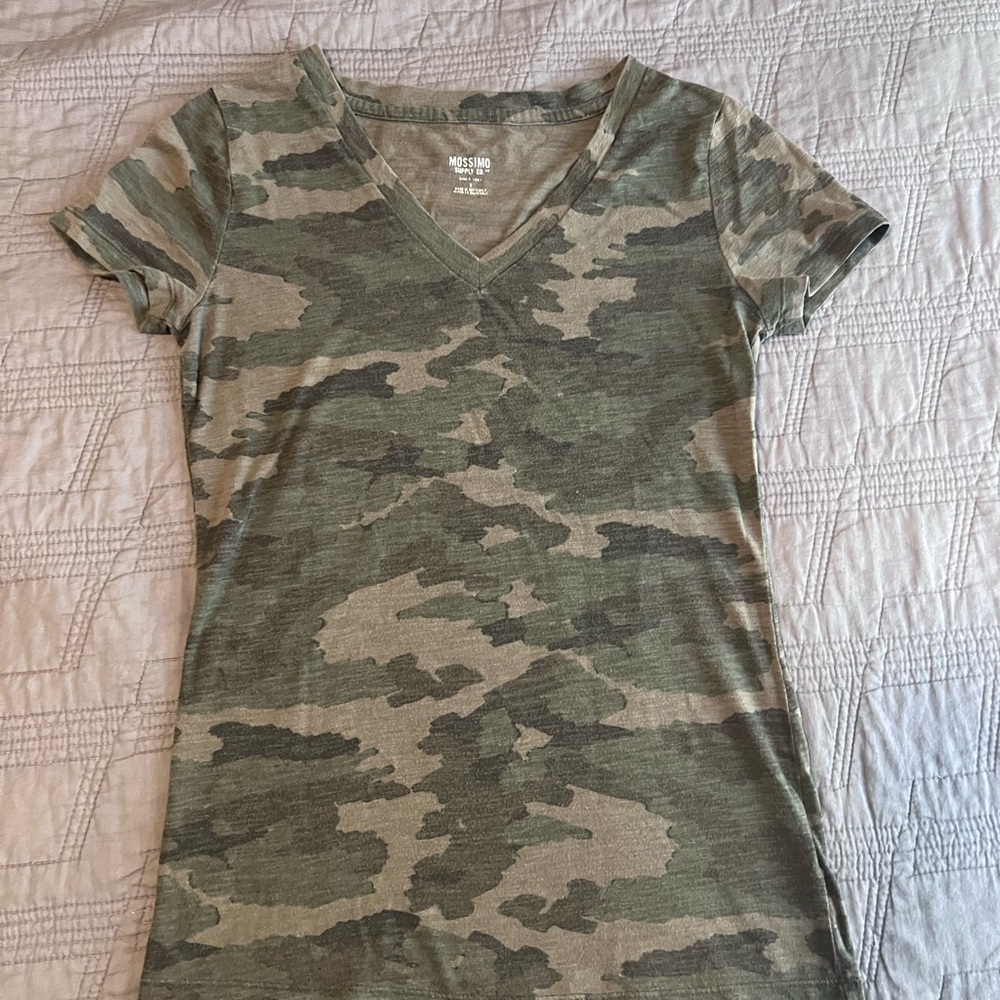 Mossimo Supply Co. Green Camo V-Neck Tee